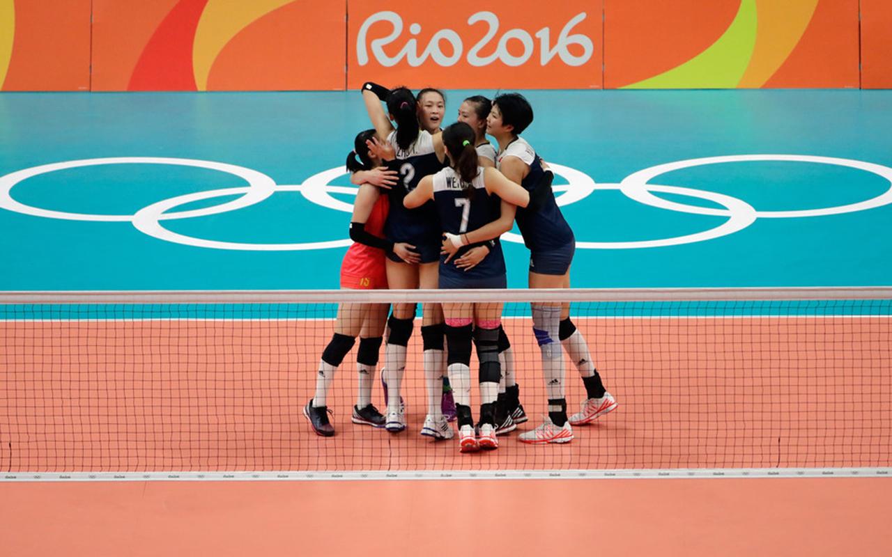 2016里约奥运中国女排荷兰比赛图片桌面壁纸