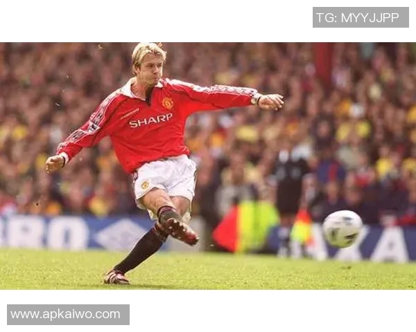 足球明星吊射经典时刻回顾精彩瞬间与技艺展示